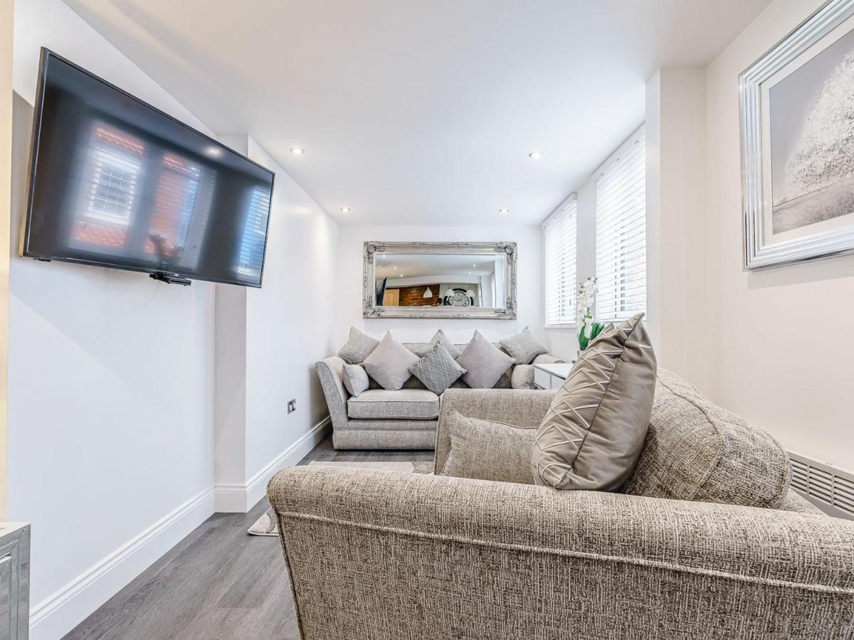 Tower Apartment Whitby Dış mekan fotoğraf