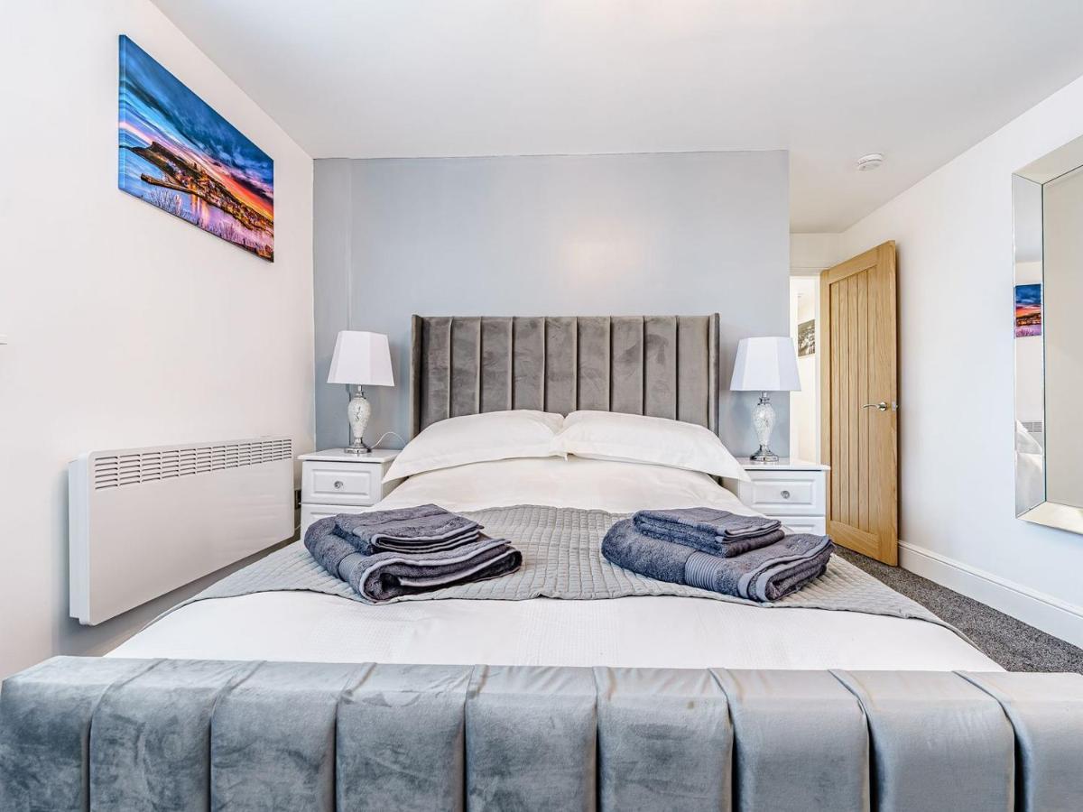 Tower Apartment Whitby Dış mekan fotoğraf